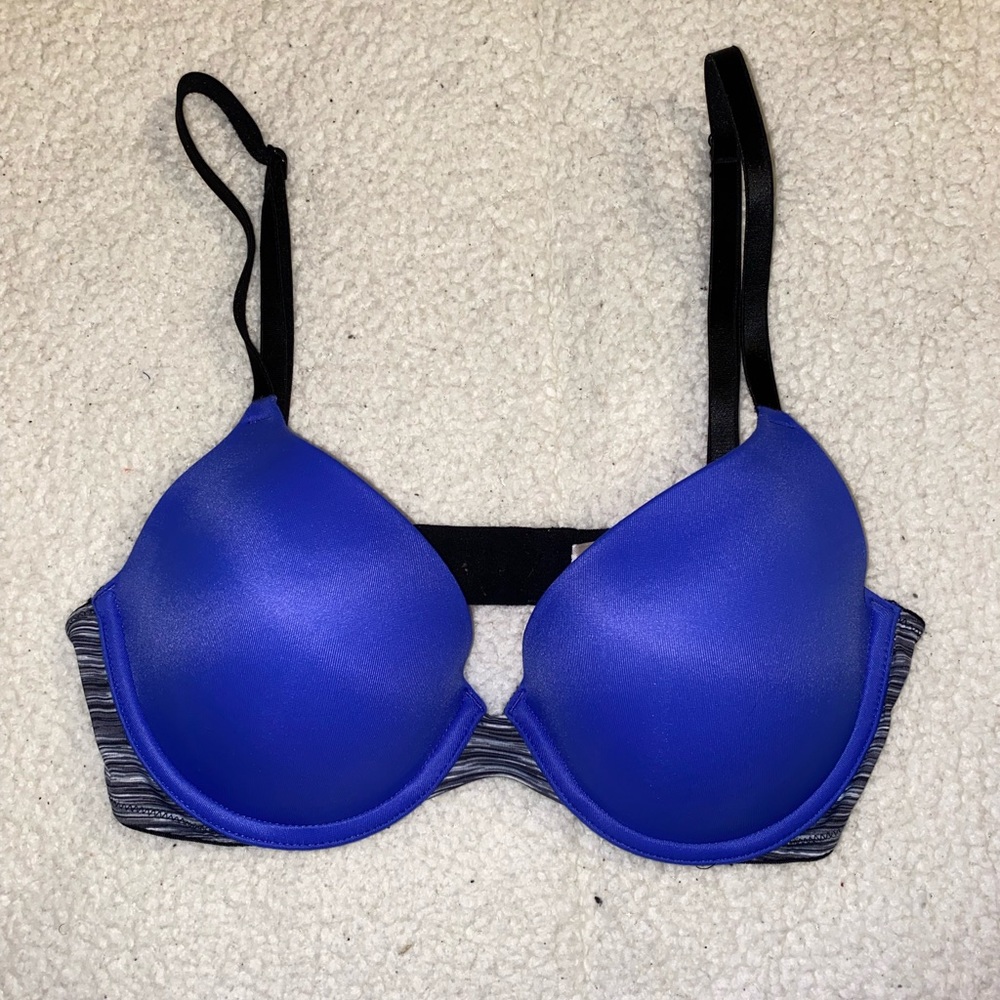 VS Pink bra - NEW